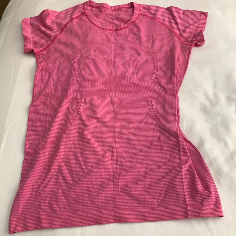 Lululemon top
